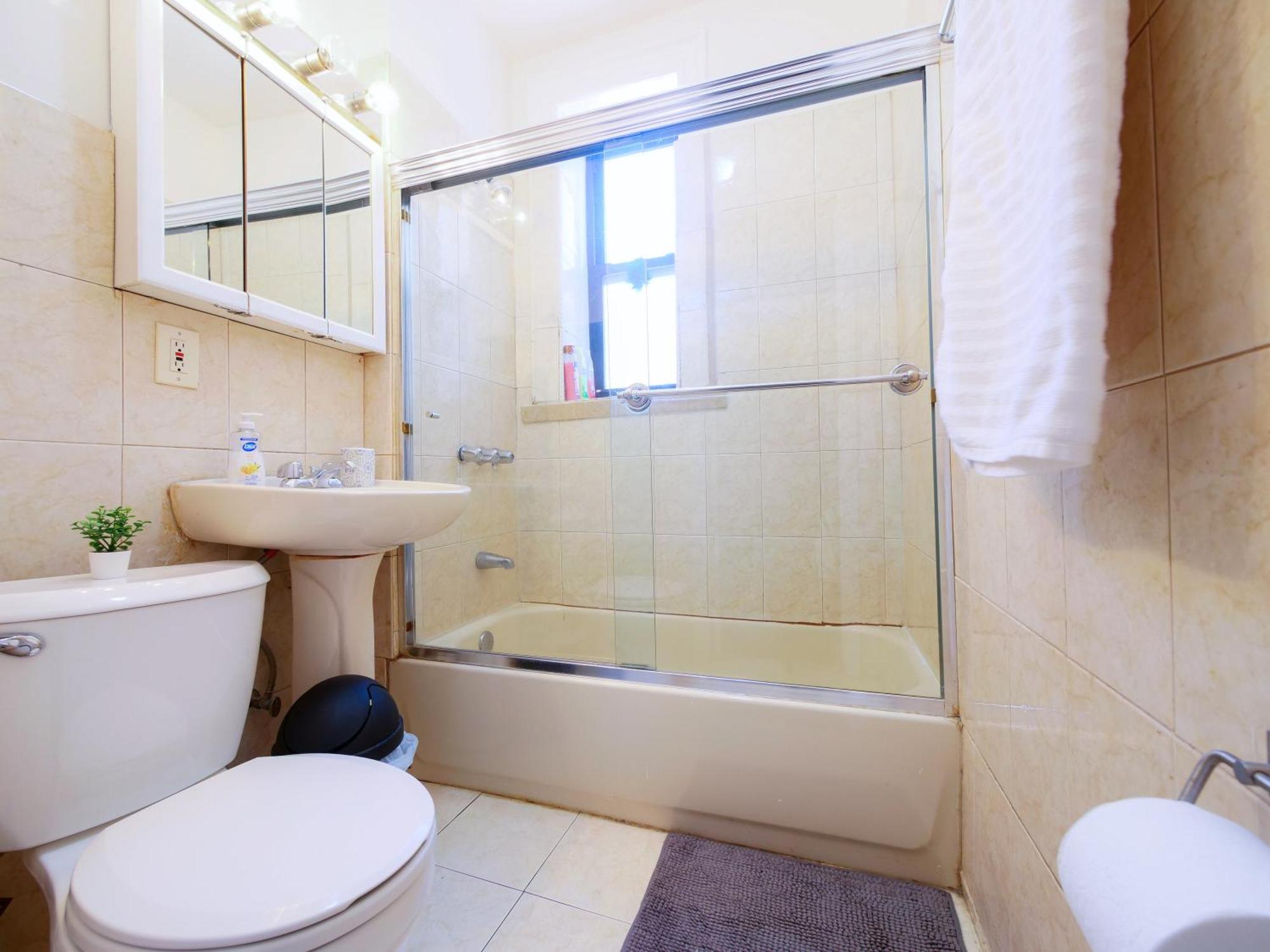 Charming 1Br Apartment Near Nyc Ideal For Urban Explorers Jersey City Exterior photo